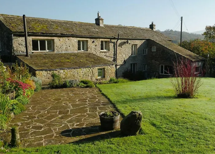 Raisgill Bed & Breakfast 4*